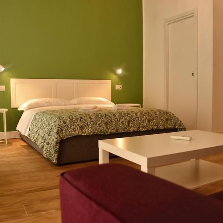 נאפולי Centro Storico Rooms מראה חיצוני תמונה